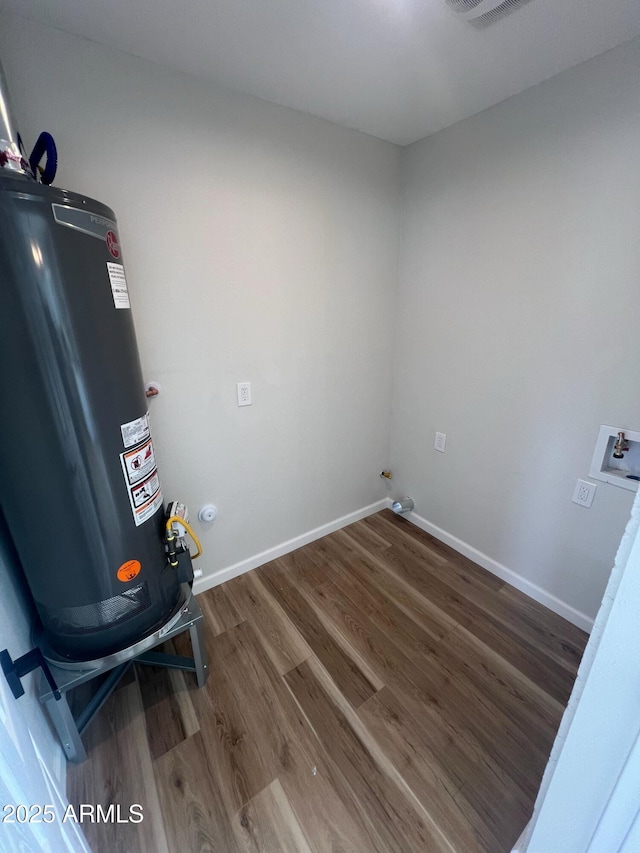 1545 W Marco Polo Rd, Phoenix, AZ 85027 - utility room with water heater