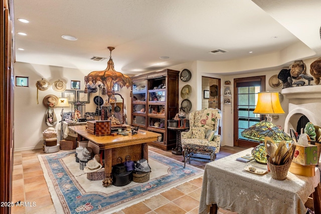25002 N Quail Haven Dr, Rio Verde, AZ 85263 - office space featuring recessed lighting