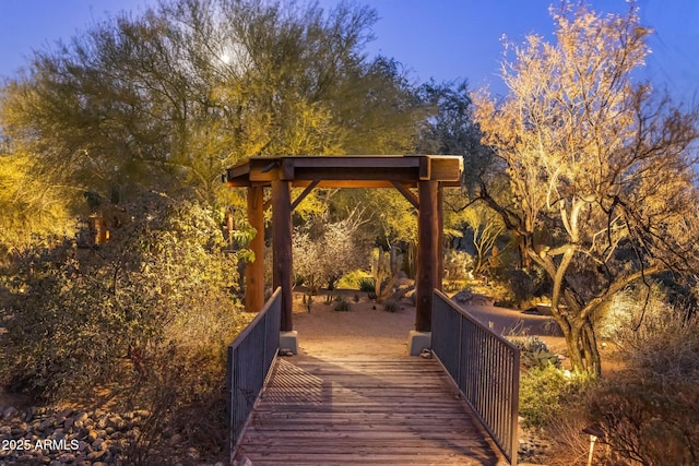 25002 N Quail Haven Dr, Rio Verde, AZ 85263 - surrounding community with a deck