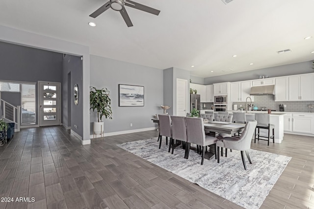 dining room with ceiling fan