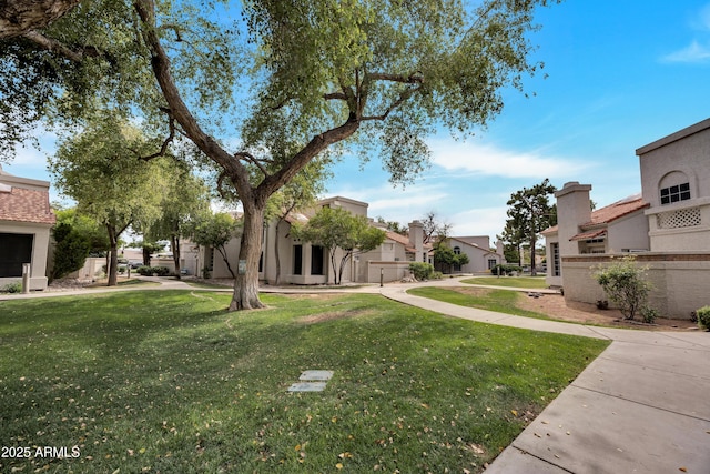 1717 E Union Hills Dr Unit 1033, Phoenix, AZ 85024 - view of green lawn featuring a residential view