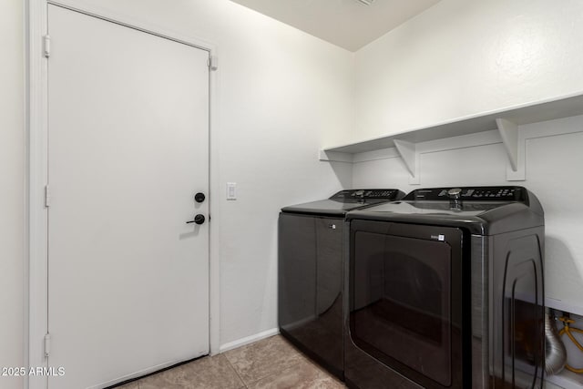 37911 N Luke Ln, San Tan Valley, AZ 85140 - laundry room with independent washer and dryer, baseboards, and light tile patterned flooring