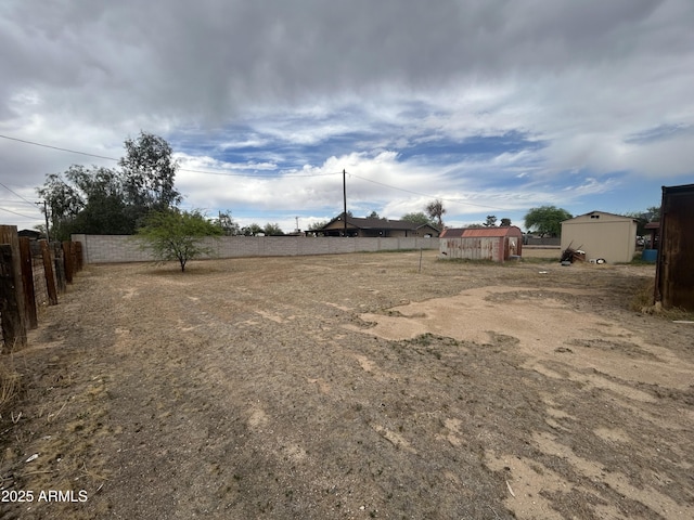 3021 E Saint John Rd, Phoenix, AZ 85032 - view of yard with fence