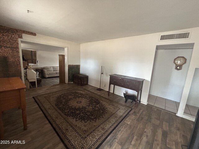 3021 E Saint John Rd, Phoenix, AZ 85032 - interior space featuring wood finished floors and visible vents