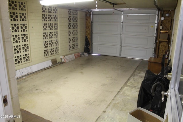 235 N 61st Pl, Mesa, AZ 85205 - view of garage