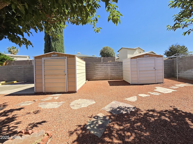 4950 Raffaele Dr, Sierra Vista, AZ 85635 - view of fenced backyard