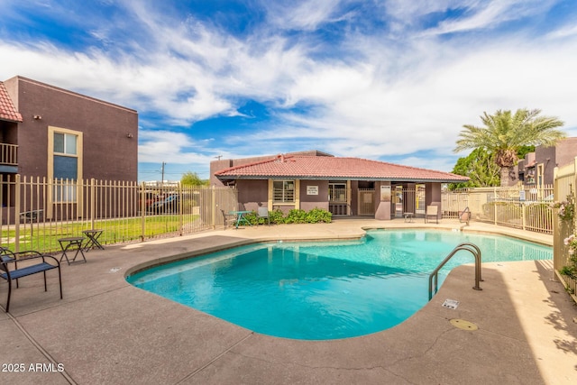 16602 N 25th St Unit 204, Phoenix, AZ 85032 - view of swimming pool featuring a patio
