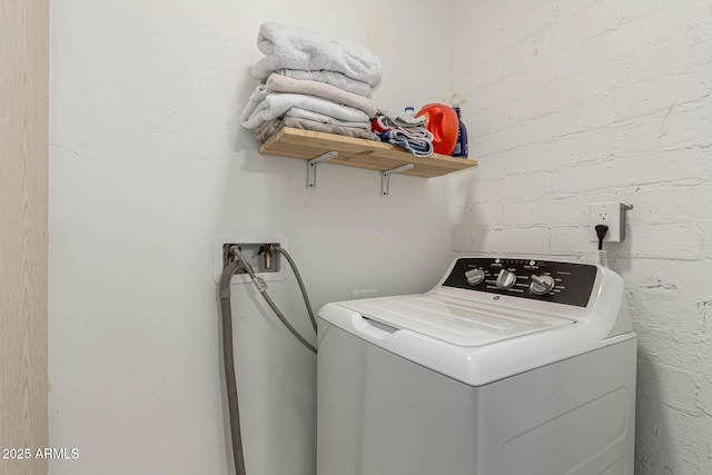 1814 W Thomas Rd, Phoenix, AZ 85015 - laundry room featuring washer / dryer