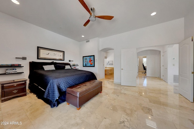 bedroom featuring ceiling fan