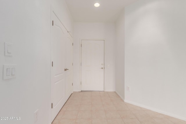 corridor featuring recessed lighting