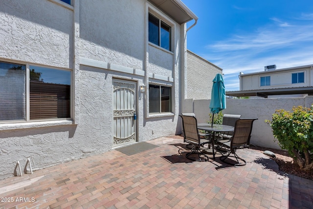 8225 N Central Ave Unit 44, Phoenix, AZ 85020 - view of patio featuring fence and outdoor dining area