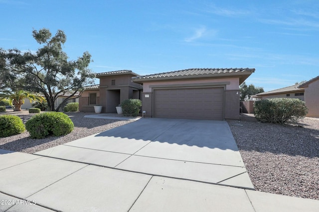 view of front facade with a garage