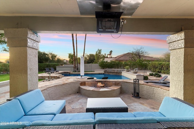 24218 N 85th St, Scottsdale, AZ 85255 - view of patio with an outdoor hangout area and a jacuzzi
