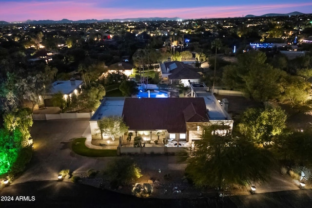 view of aerial view at dusk