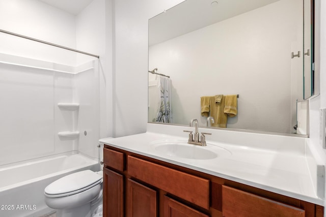 4562 S Park Grove St Unit 101, Gilbert, AZ 85297 - bathroom featuring vanity and shower / bath combo
