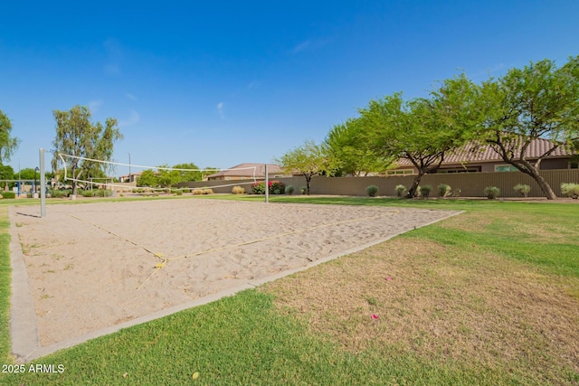 4562 S Park Grove St Unit 101, Gilbert, AZ 85297 - view of home's community with volleyball court