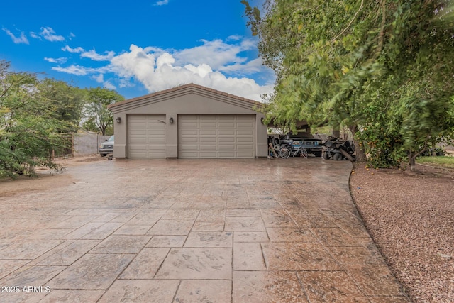 view of detached garage