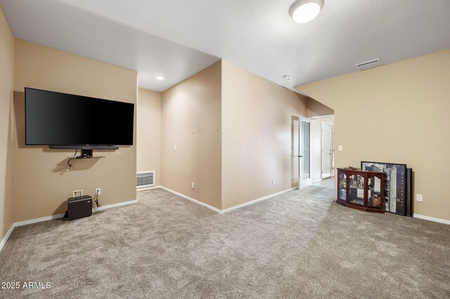 997 Fairway Dr, Dewey, AZ 86327 - unfurnished living room with baseboards, carpet flooring, and visible vents