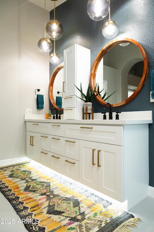 136 E Vera Ln, Tempe, AZ 85284 - full bathroom with double vanity