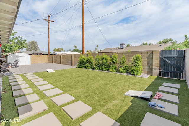 7802 E Hubbell St, Scottsdale, AZ 85257 - view of yard with a gate and a shed