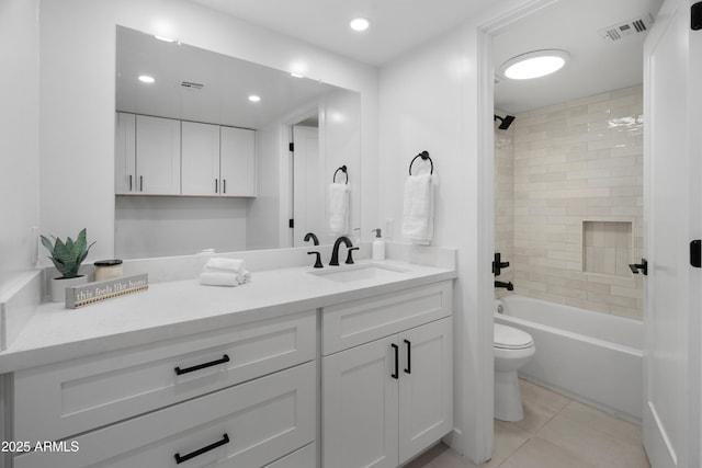 2935 N 68th St Unit 205, Scottsdale, AZ 85251 - full bath featuring vanity, tile patterned flooring,  shower combination, and recessed lighting