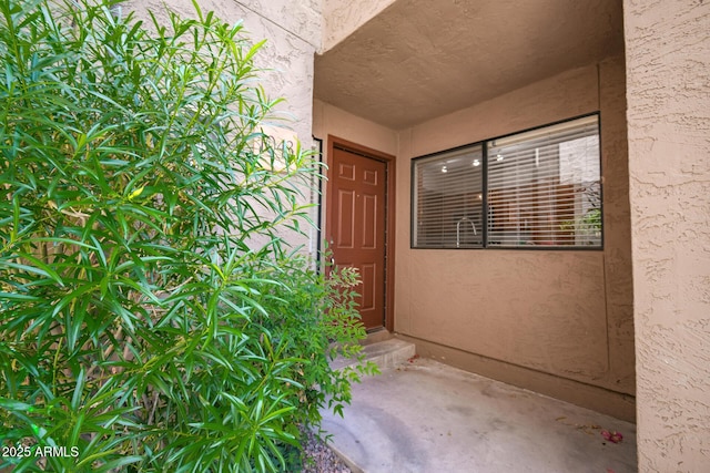 5122 E Shea Blvd Unit 1043, Scottsdale, AZ 85254 - property entrance with stucco siding