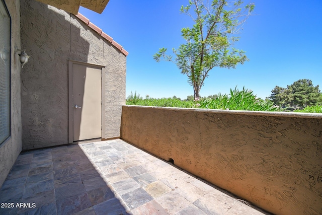 5122 E Shea Blvd Unit 1043, Scottsdale, AZ 85254 - view of patio with a balcony