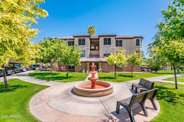 14950 W Mountain View Blvd Unit 7209, Surprise, AZ 85374 - surrounding community featuring a lawn