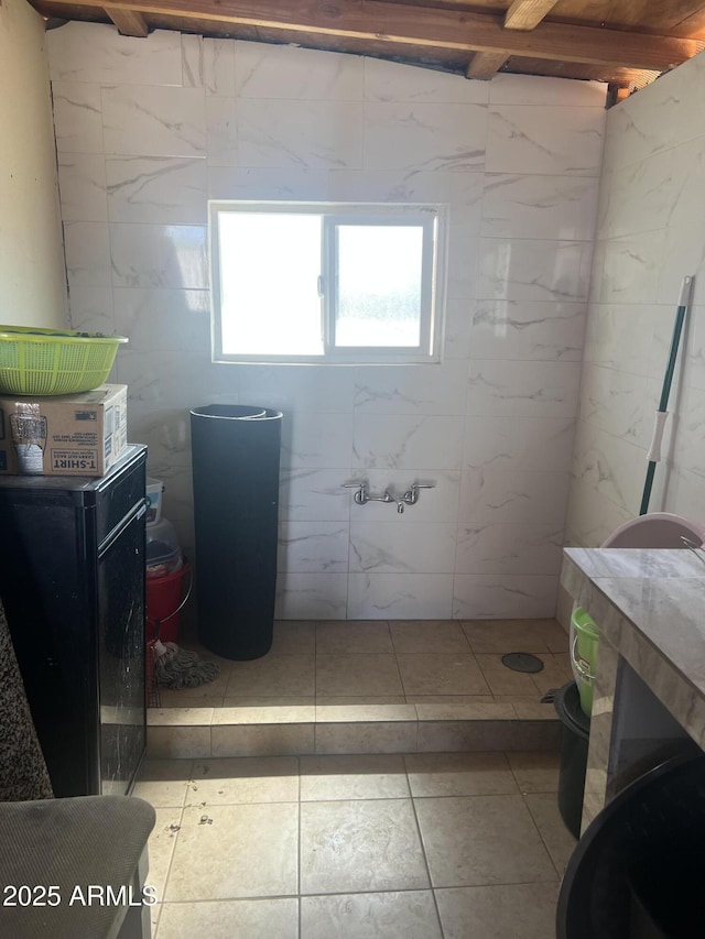 6226 W Citrus Way, Glendale, AZ 85301 - bathroom featuring toilet and tile patterned floors