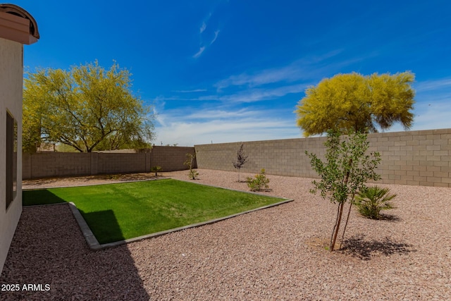 10212 E Caballero St, Mesa, AZ 85207 - view of fenced backyard