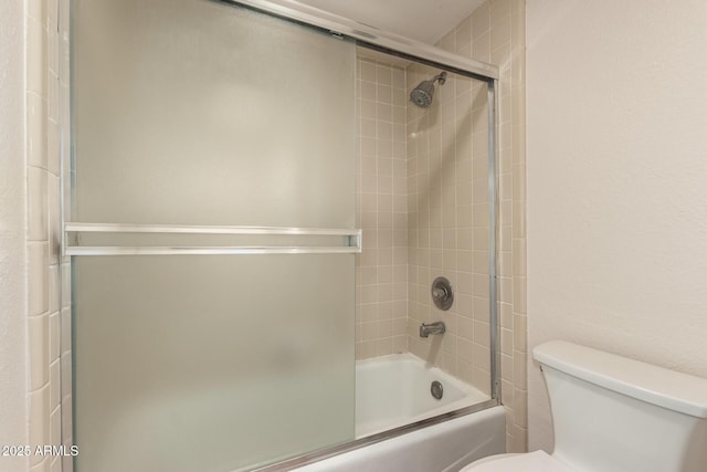 4313 N 29th Way, Phoenix, AZ 85016 - full bath featuring toilet and enclosed tub / shower combo