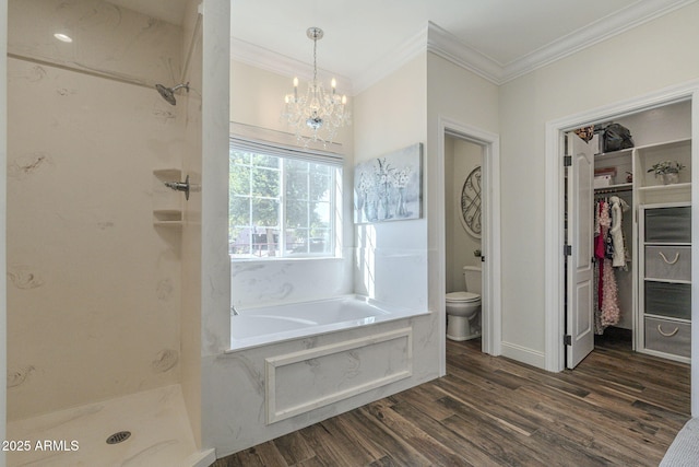 bathroom featuring hardwood / wood-style floors, toilet, crown molding, separate shower and tub, and an inviting chandelier