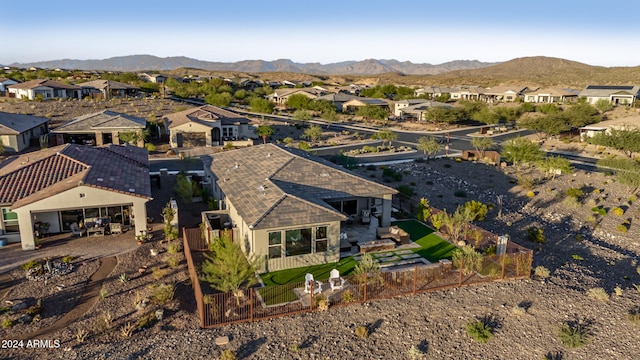 bird's eye view featuring a mountain view