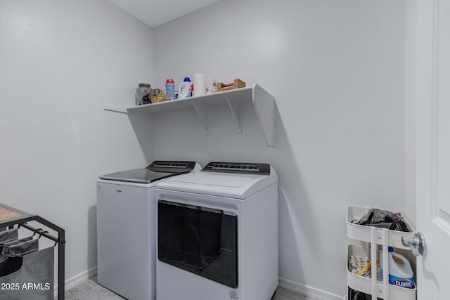 36257 W San Clemente Ave, Maricopa, AZ 85138 - clothes washing area featuring washing machine and clothes dryer, baseboards, and laundry area