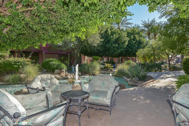 17630 N Somerset Dr, Surprise, AZ 85374 - view of patio featuring fence