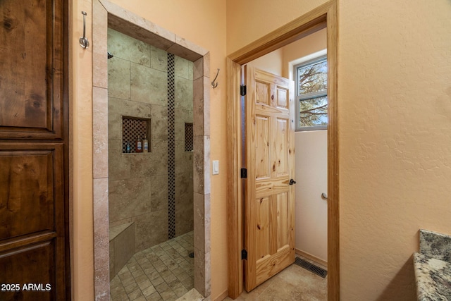 2352 Immelman Cir, Overgaard, AZ 85933 - full bath with tiled shower and a textured wall