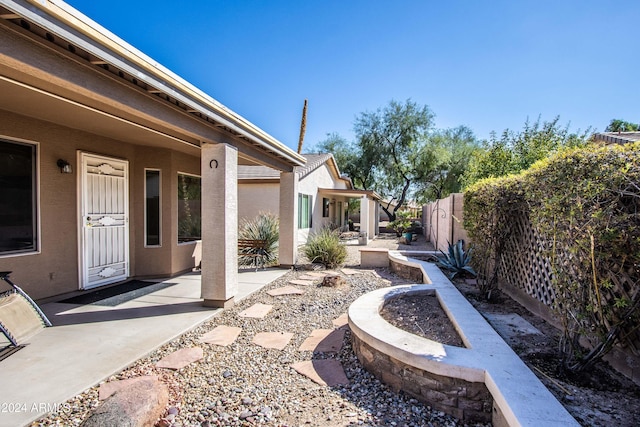 view of yard with a patio area