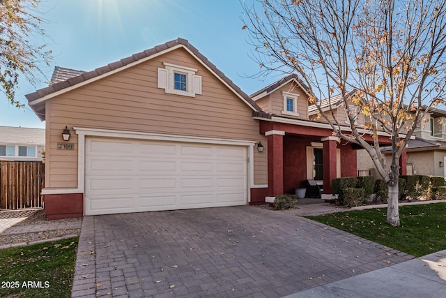 view of front facade featuring a garage