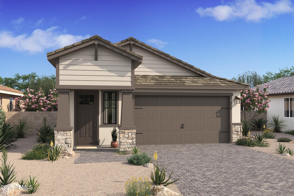 view of front facade featuring a garage