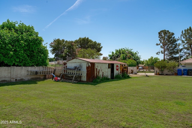 10532 W Catalina Dr, Avondale, AZ 85392 - view of yard with an outdoor structure
