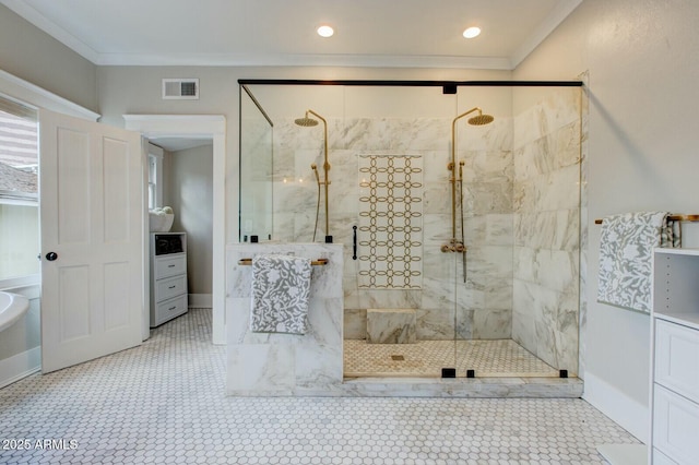 full bath featuring crown molding, baseboards, visible vents, and a marble finish shower