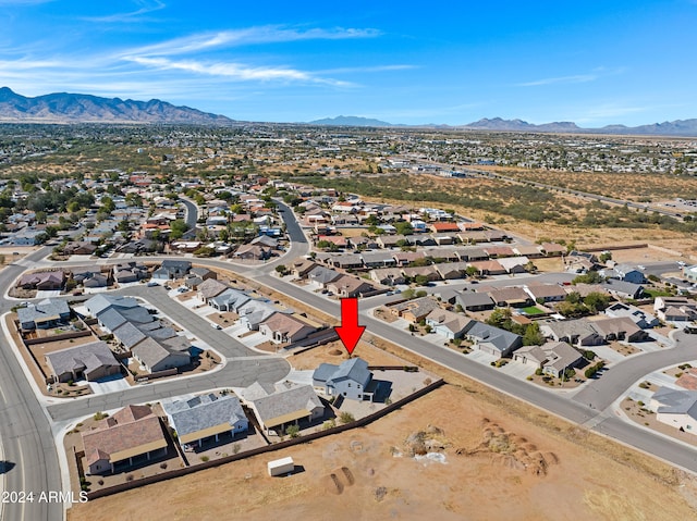 drone / aerial view with a mountain view