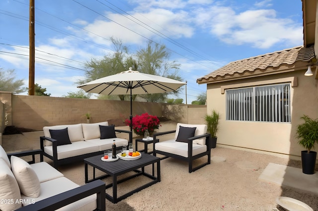 6410 W Winslow Ave, Phoenix, AZ 85043 - view of patio with an outdoor hangout area