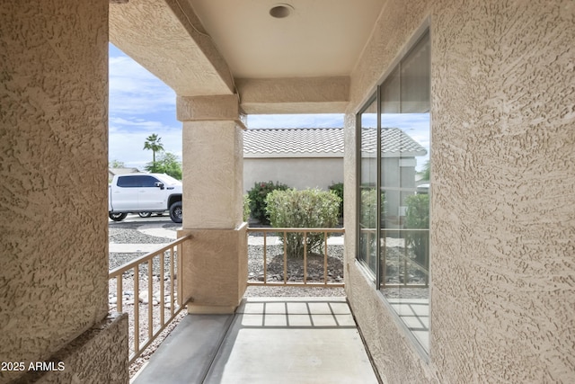 6410 W Winslow Ave, Phoenix, AZ 85043 - view of balcony
