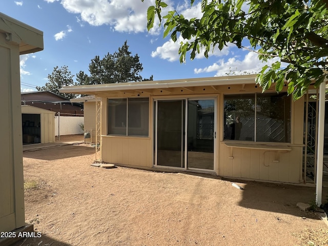 2564 Mockingbird Dr, Sierra Vista, AZ 85635 - view of rear view of house