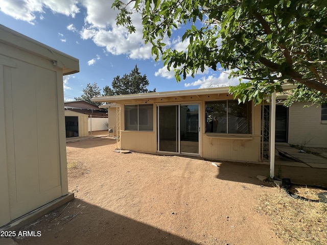 2564 Mockingbird Dr, Sierra Vista, AZ 85635 - rear view of house with a patio area