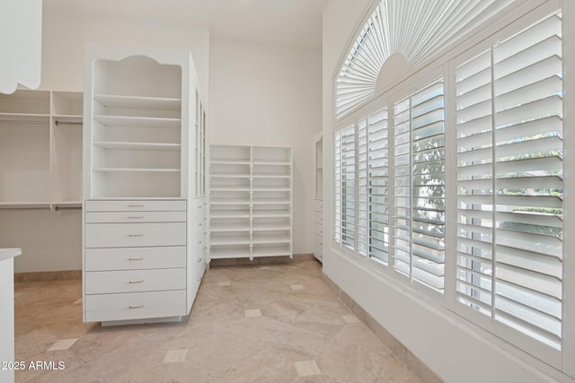 1330 N 40th St Unit 1, Mesa, AZ 85205 - view of spacious closet