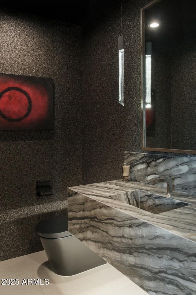 26285 N 89th St, Scottsdale, AZ 85255 - bathroom with toilet