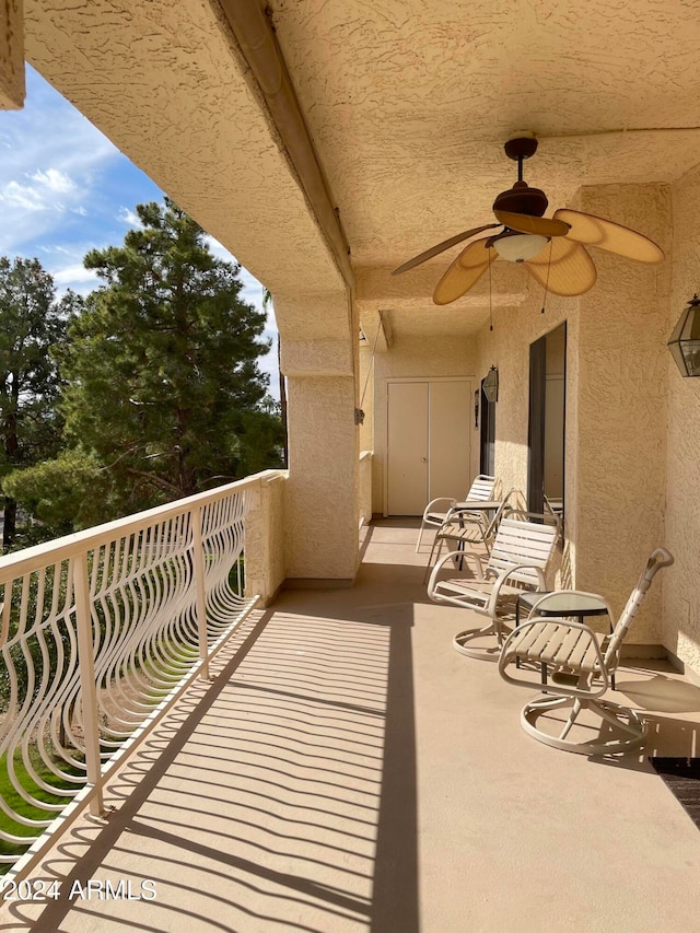 balcony with ceiling fan