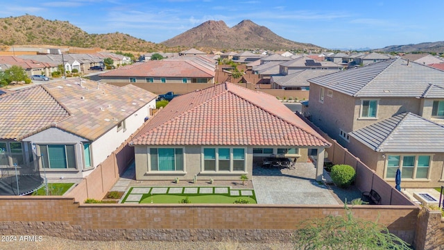 bird's eye view with a mountain view